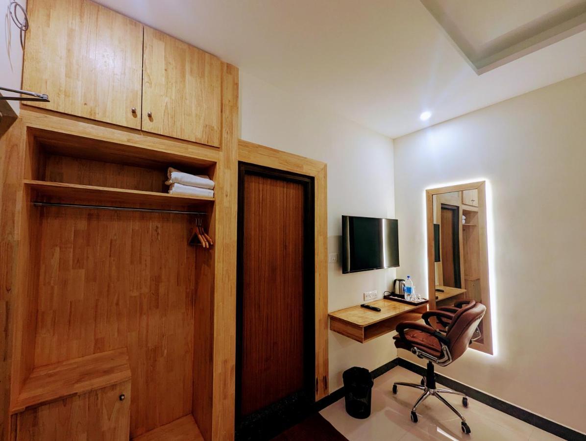 Hotel Tpc Camphor Tiruchirappalli Exteriér fotografie